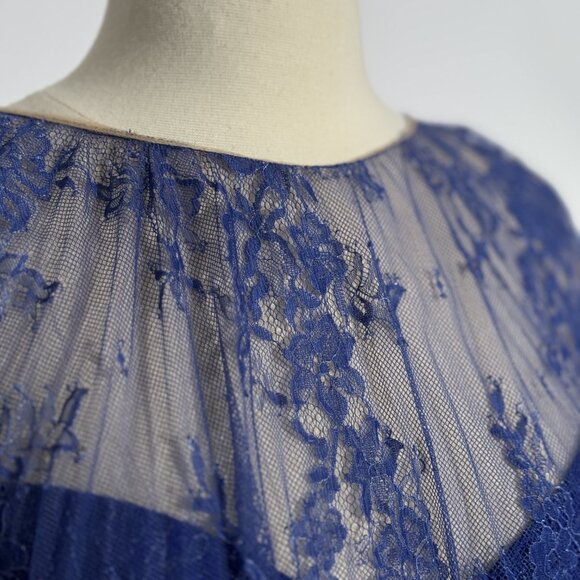 Brand New US 8 Gemy Maalouf Chantilly Lace Maxi Gown with Cape in Royal Blue - Picture 4 of 7